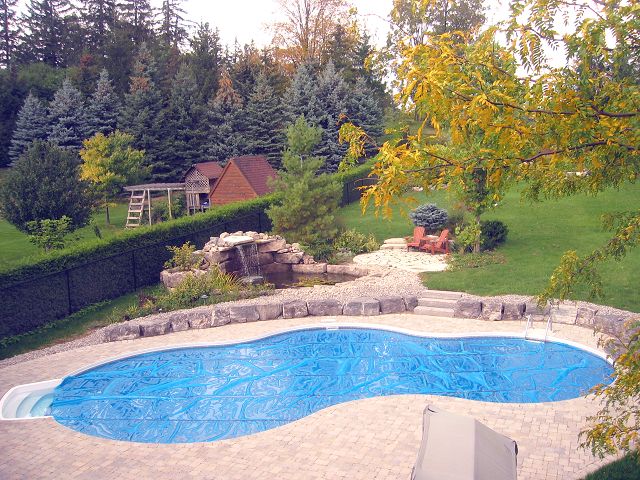 Oak Ridges Ontario Swimming Pool